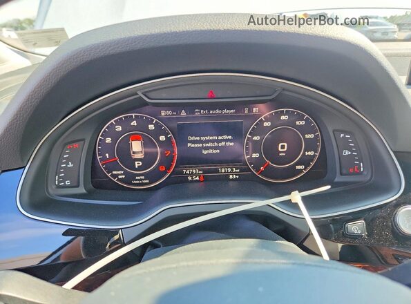 WA1VAAF72JD016234 2018 AUDI Q7 White Instrument cluster view