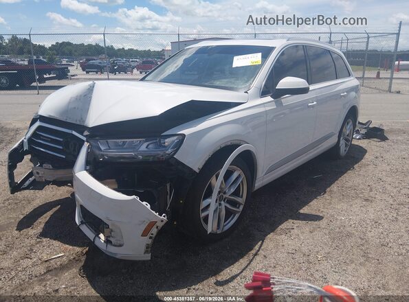 WA1VAAF72JD020249 2018 AUDI Q7 White Передня ліва чверть