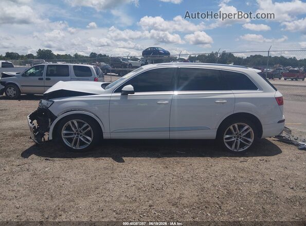 WA1VAAF72JD020249 2018 AUDI Q7 White Панорамний вид салону 360°