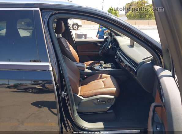 WA1VAAF72JD029727 2018 AUDI Q7 Black Սալոնի դիմացի տեսք