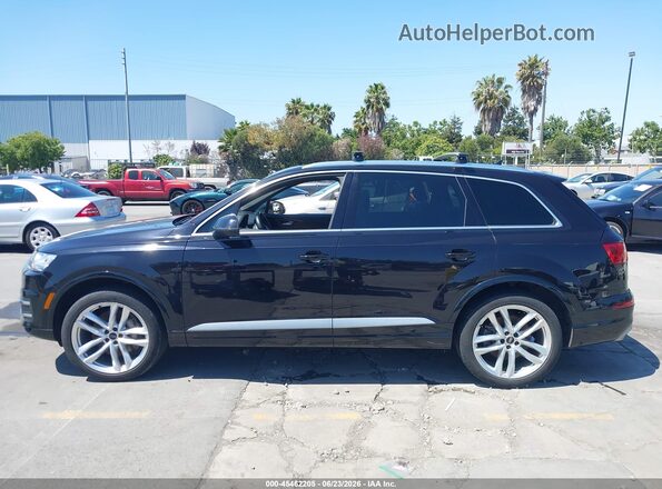 WA1VAAF72JD029727 2018 AUDI Q7 Black Սալոնի 360 աստիճան տեսք