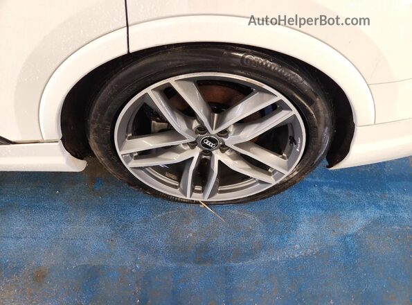 WA1VAAF72JD042221 2018 AUDI Q7 White 