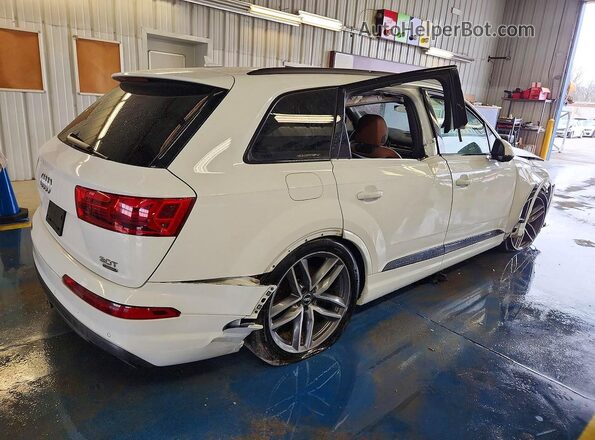 WA1VAAF72JD042221 2018 AUDI Q7 White 