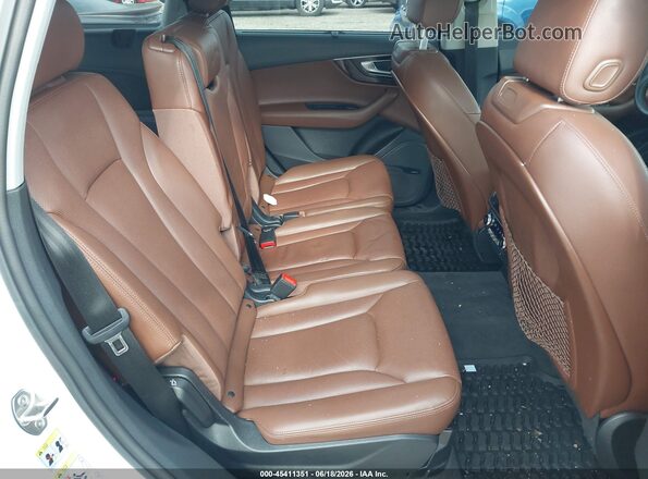 WA1VAAF72KD024089 2019 AUDI Q7 Белый Вид наклейки с VIN-кодом