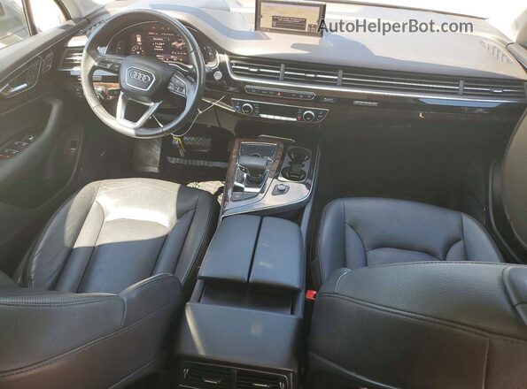 WA1VAAF73JD015562 2018 AUDI Q7 Gray Widok deski rozdzielczej