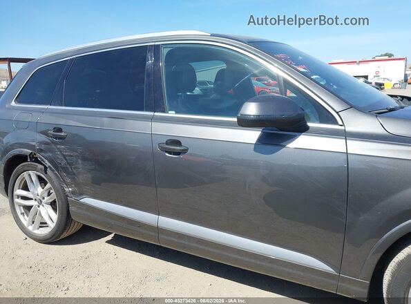 WA1VAAF73JD044303 2018 AUDI Q7 Gray Вид задньої частини салону