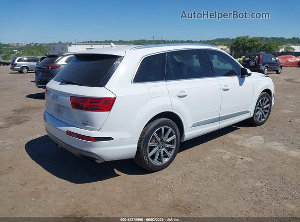WA1VAAF75JD026529 2018 AUDI Q7 White Задня права чверть