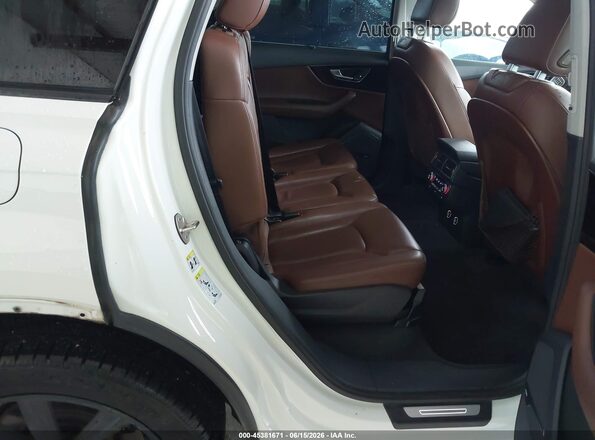 WA1VAAF75KD016438 2019 AUDI Q7 White VIN կոդի պիտակի տեսք