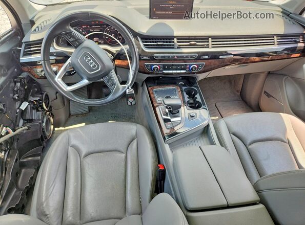 WA1VAAF77HD044041 2017 AUDI Q7 Gray Առջևի վահանակի տեսք