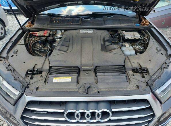 WA1VAAF77HD044041 2017 AUDI Q7 Gray Շարժիչի բաժամունքի տեսք