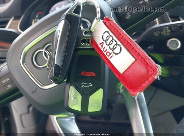 WA1VAAF77JD030968 2018 AUDI Q7 Silver Widok deski rozdzielczej