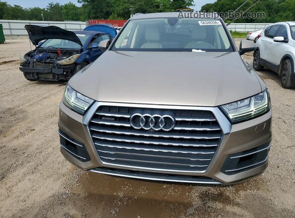 WA1VAAF78JD037542 2018 AUDI Q7 Бежевый Вид спереди
