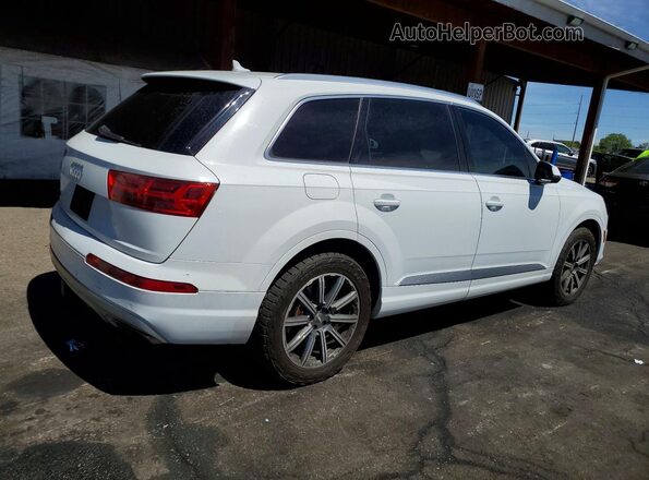 WA1VAAF79HD033316 2017 AUDI Q7 White Задня права чверть