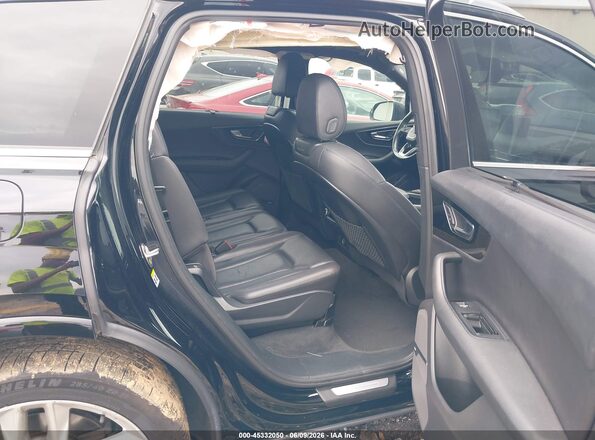 WA1VAAF79JD027019 2018 AUDI Q7 Black Vista de la etiqueta del VIN