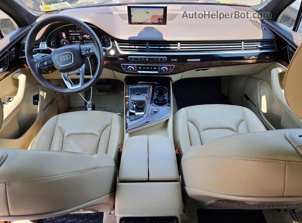 WA1VAAF7XHD036659 2017 AUDI Q7 Blue Dashboard view