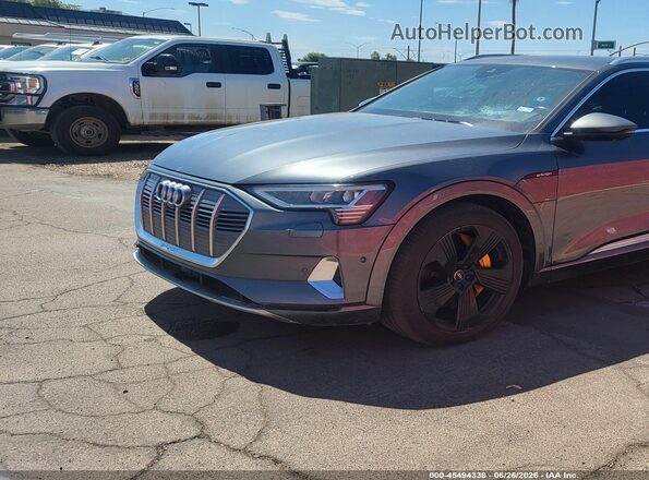WA1VAAGE1KB007017 2019 AUDI E-TRON Gray Передня ліва чверть