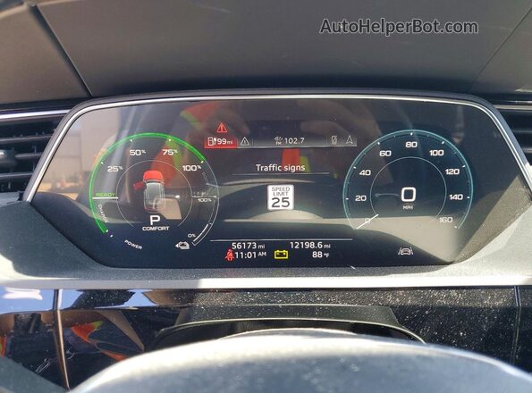 WA1VAAGE2KB022741 2019 AUDI E-TRON White Սարքավորումների վահանակի տեսք