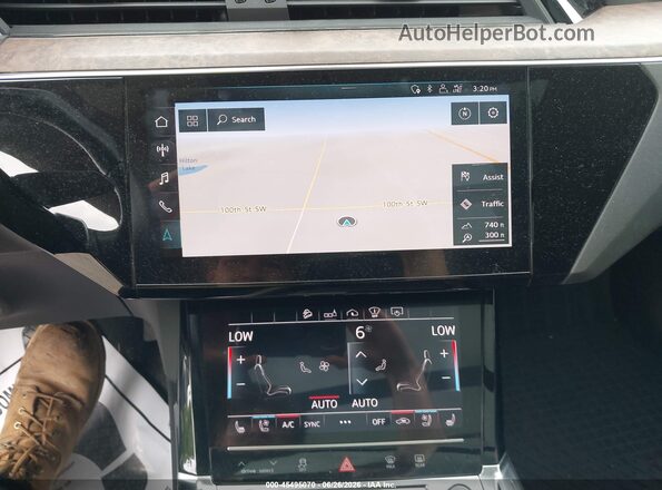 WA1VAAGE6KB024895 2019 AUDI E-TRON Silver 
