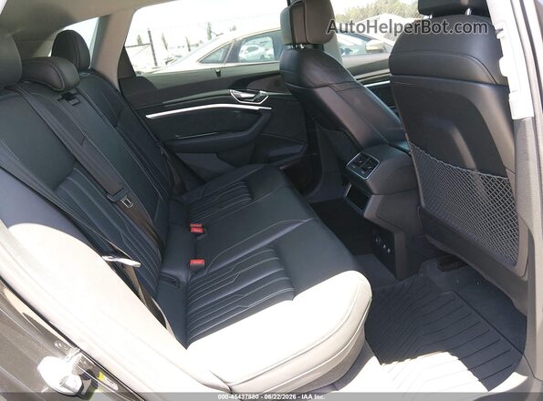 WA1VAAGE7KB021651 2019 AUDI E-TRON Black VIN կոդի պիտակի տեսք