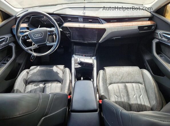 WA1VABGE1KB024518 2019 AUDI E-TRON Green 