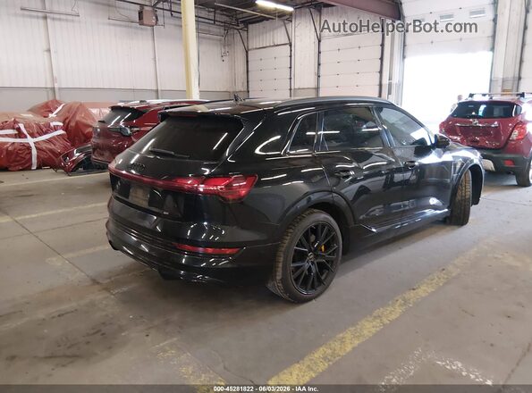 WA1VABGE8PB001101 2023 AUDI E-TRON Черный Задняя правая четверть