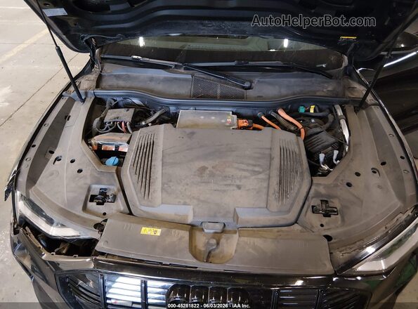 WA1VABGE8PB001101 2023 AUDI E-TRON Черный Вид сзади