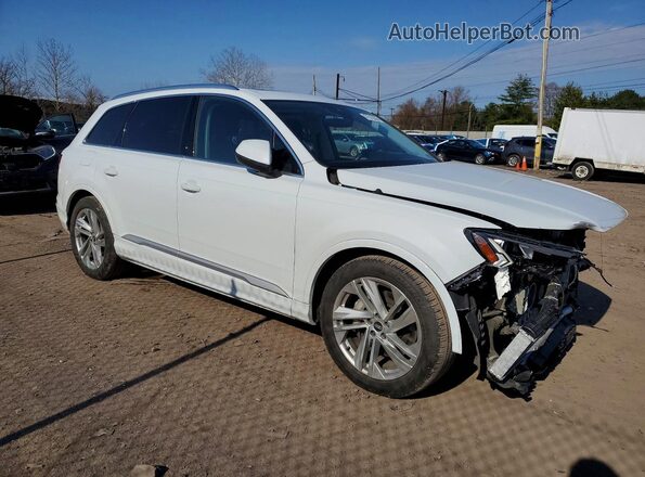 WA1VXAF71MD032699 2021 AUDI Q7 White 