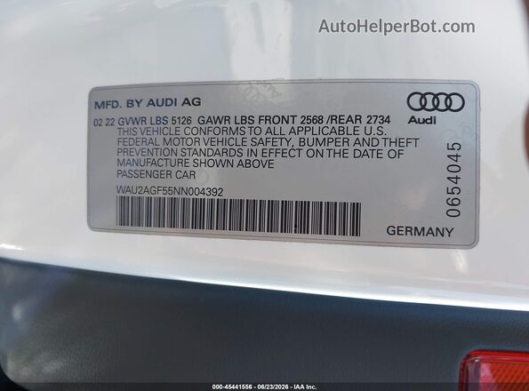 WAU2AGF55NN004392 2022 AUDI OTHER White Vista del compartimento del motor