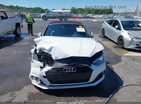 WAU2AGF55NN004392 2022 AUDI OTHER White Vista del cuadro de instrumentos