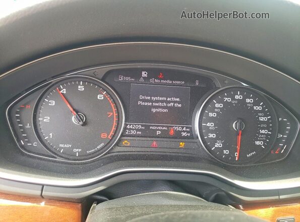 WAU2AGF57NN002675 2022 AUDI A5 Черный 