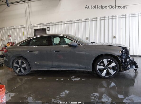 WAU2BCFU0SN030455 2025 AUDI ALL Gray Widok wnętrza 360 stopni