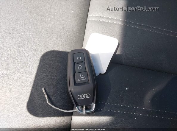 WAU2BCFU1SN052268 2025 AUDI ALL Черный Вид панели приборов