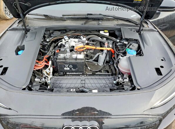 WAU2DAGH2SA016483 2025 AUDI A6 Black Սալոնի հետևի տեսք