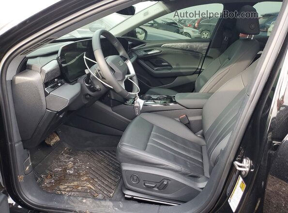 WAU2DAGH2SA016483 2025 AUDI A6 Black Սալոնի դիմացի տեսք
