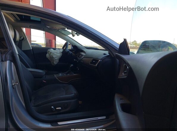 WAU2GAFC7GN002804 2016 AUDI A7 Silver Front interior view