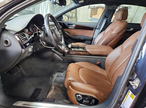 WAU44AFD7HN019758 2017 AUDI A8 Blue Vista interior delantera