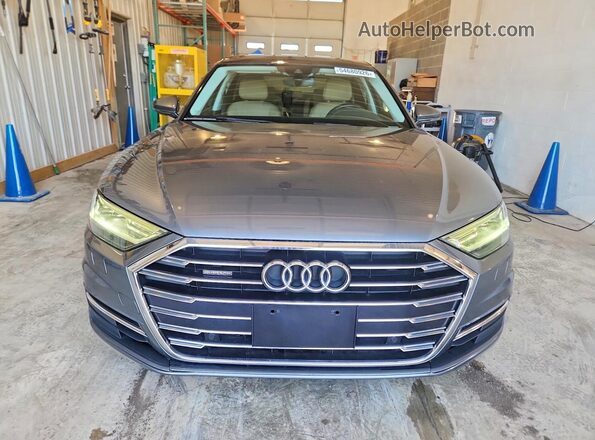 WAU8DAF89KN010930 2019 AUDI A8 Silver Դիմացի տեսք