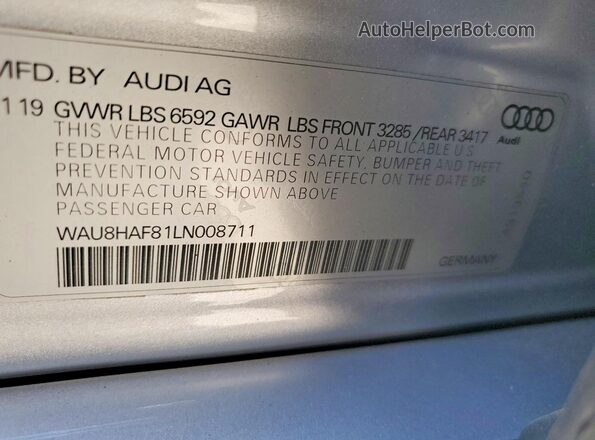 WAU8HAF81LN008711 2020 AUDI A8 Silver Vista del compartimento del motor