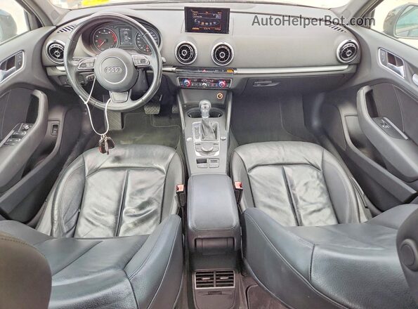 WAUA7GFF3G1061817 2016 AUDI A3 Black Вид панелі приладів