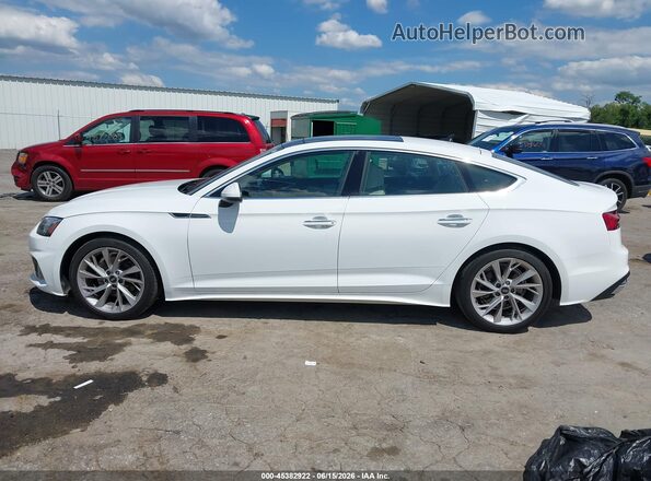 WAUABCF56NA014521 2022 AUDI OTHER White სალონის 360-გრადუსიანი ხედი