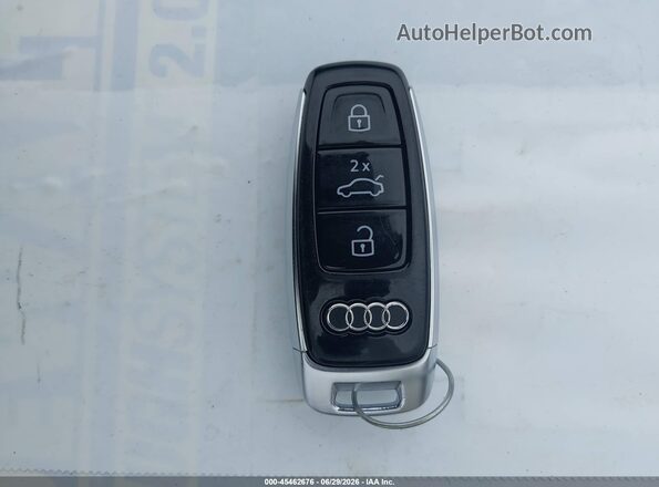 WAUAHBFW9N7902243 2022 AUDI OTHER Белый Вид панели приборов