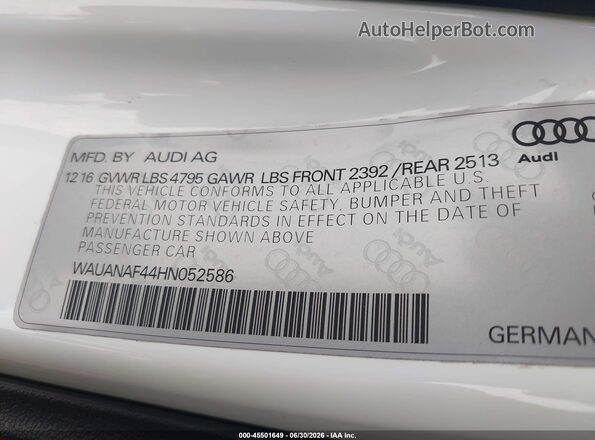 WAUANAF44HN052586 2017 AUDI A4 White ძრავის განყოფილების ხედი