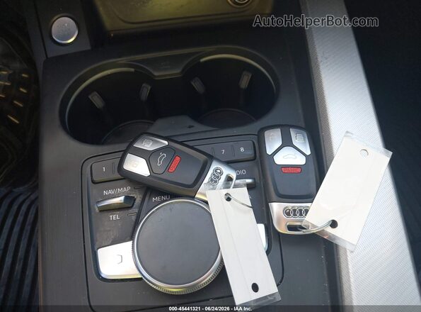 WAUANAF45HN010413 2017 AUDI A4 Серый Вид панели приборов