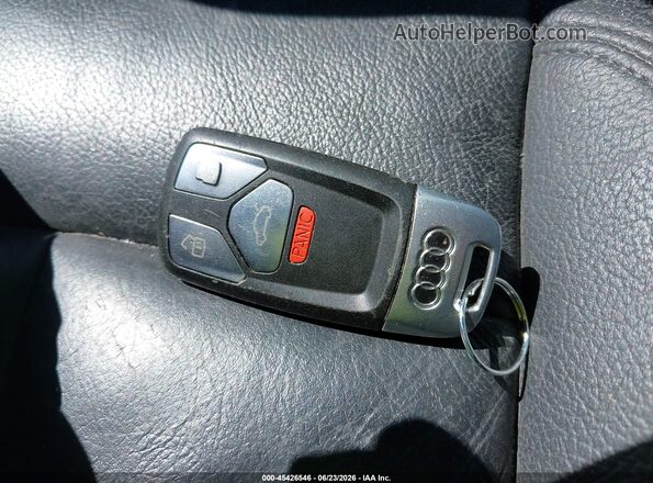WAUANAF48HN014567 2017 AUDI A4 White Vista del salpicadero