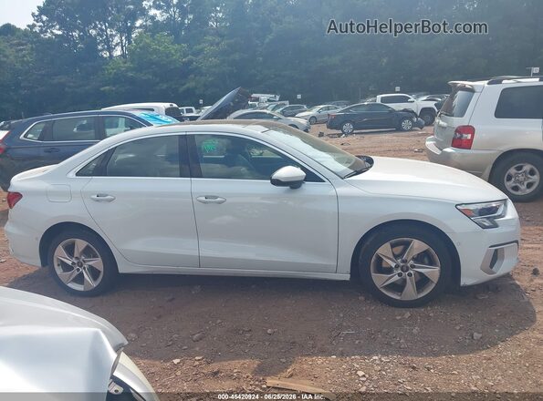 WAUAUDGY6RA099553 2024 AUDI A3 White Սալոնի հետևի տեսք