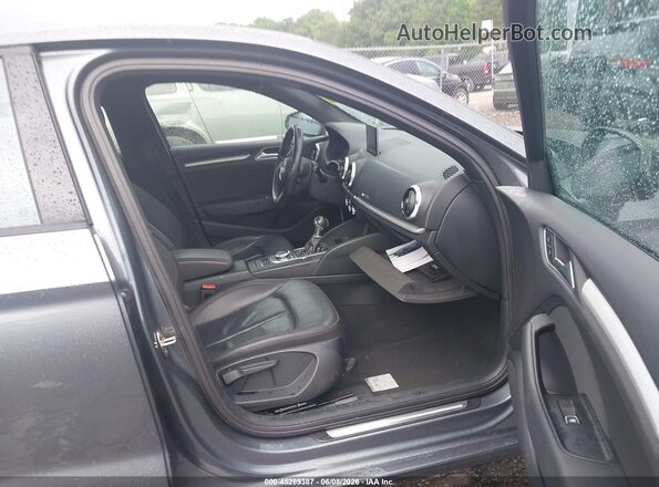 WAUAUGFF0H1031085 2017 AUDI A3 Gray Vista interior delantera