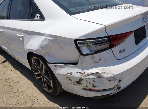 WAUAUGFF2H1055422 2017 AUDI A3 White Widok z przodu