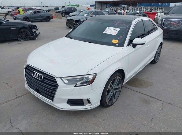 WAUAUGFF2K1010584 2019 AUDI A3 White Դիմացի տեսք