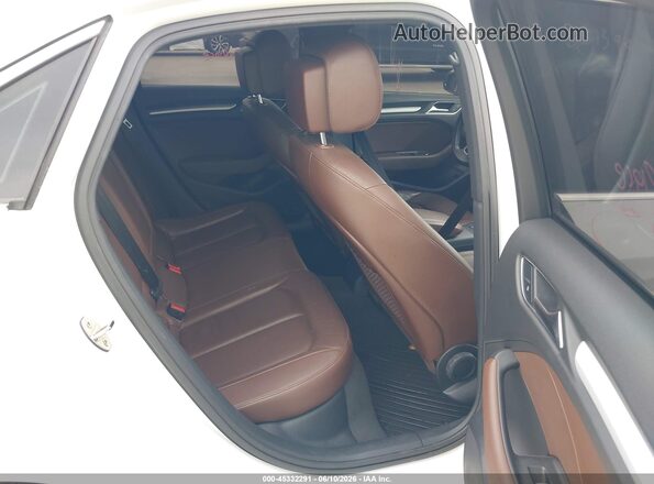 WAUAUGFF2K1010584 2019 AUDI A3 White VIN կոդի պիտակի տեսք