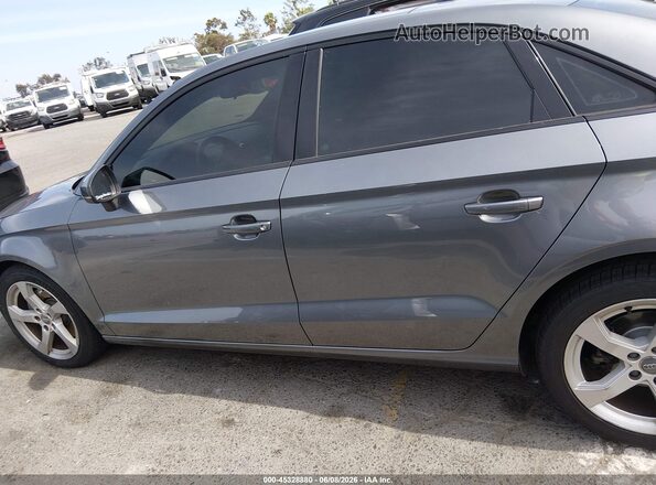 WAUAUGFF5K1010935 2019 AUDI A3 Black Սալոնի 360 աստիճան տեսք